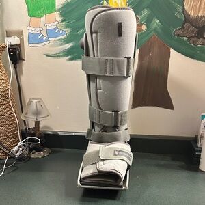 Women's Breg Gray Orthopedic Support Boot